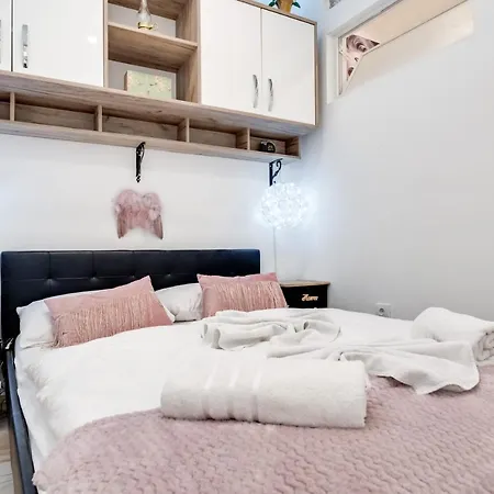 Bed & Breakfast Antigona
